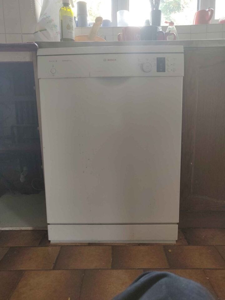 bosch sms25ew00g freestanding dishwasher